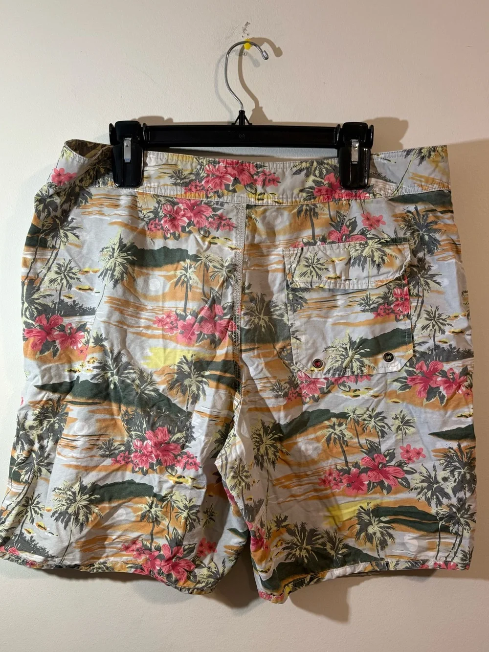 Hurley Men’s Floral Tropical Swim board Shorts White Green Pink Yellow size 36